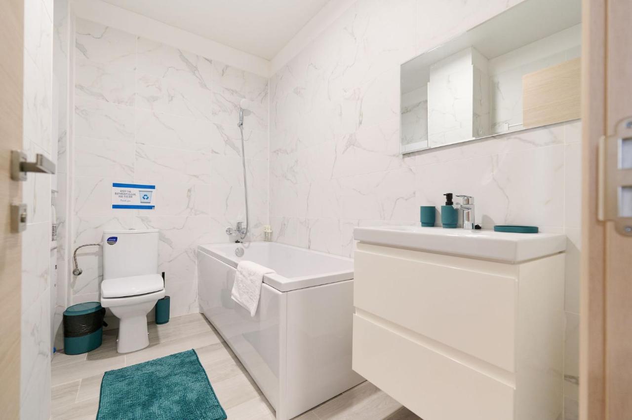 Apartament Flow In Nord10 By Alezzi- Pool N Playground